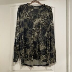 Under Armour Long Sleeve Shirt Camo Loose Fit Mens Size XL Hunting Outdoors